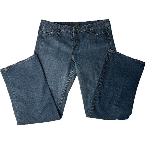 Common Genes 16 Womens Bootcut Jeans Medium Wash Casual - Picture 1 of 9